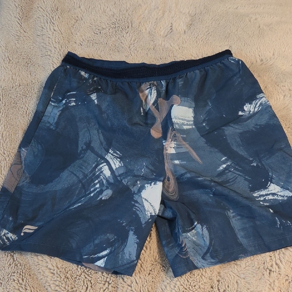 Fabletics Other - Fabletics Gym Shorts 7" Inseam